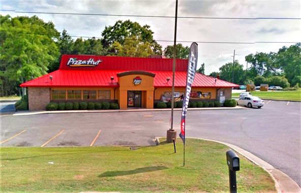 1211 7th St S, Clanton, AL 35045